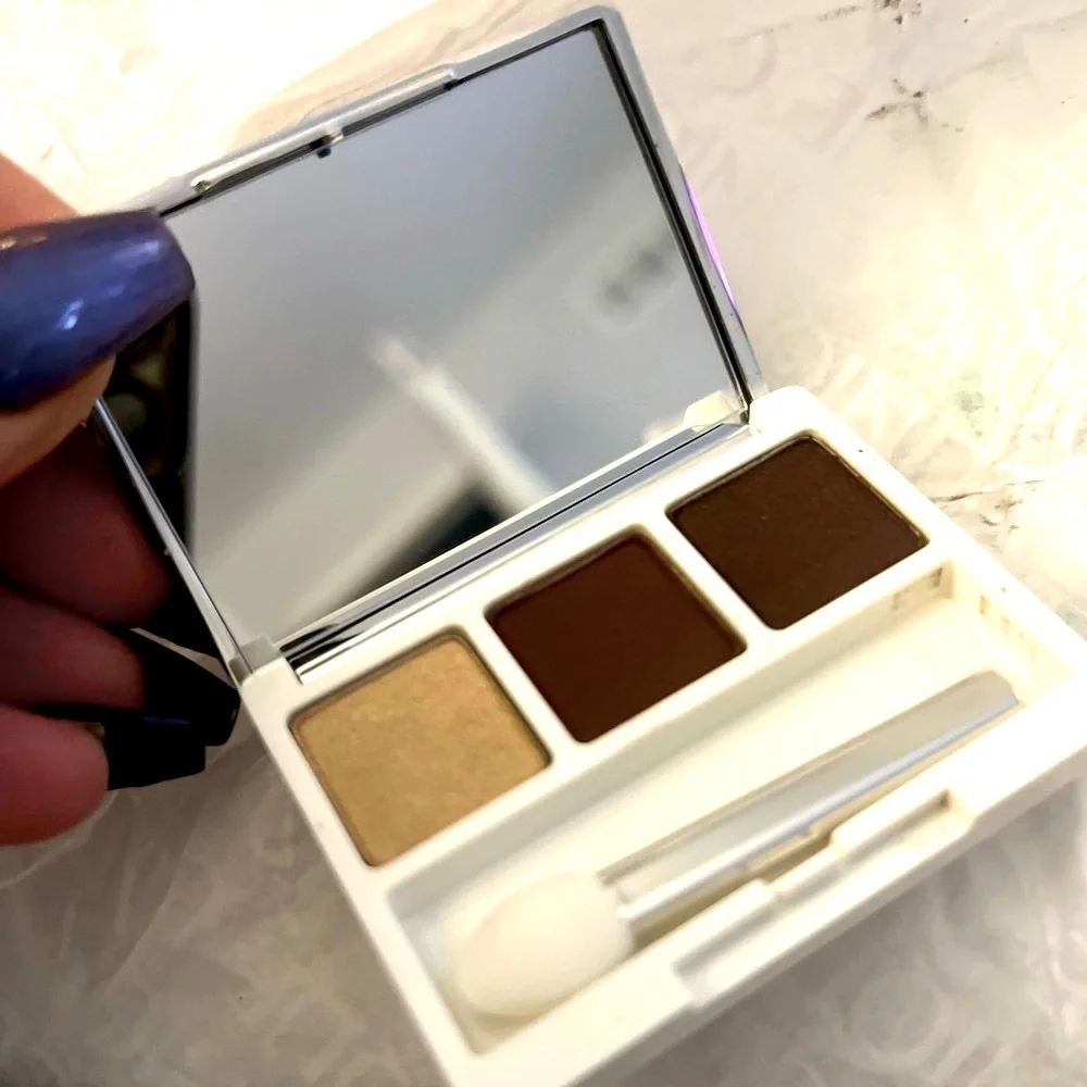 Clinique Limited Edition ‘All About Shadow Trio” Eyeshadows